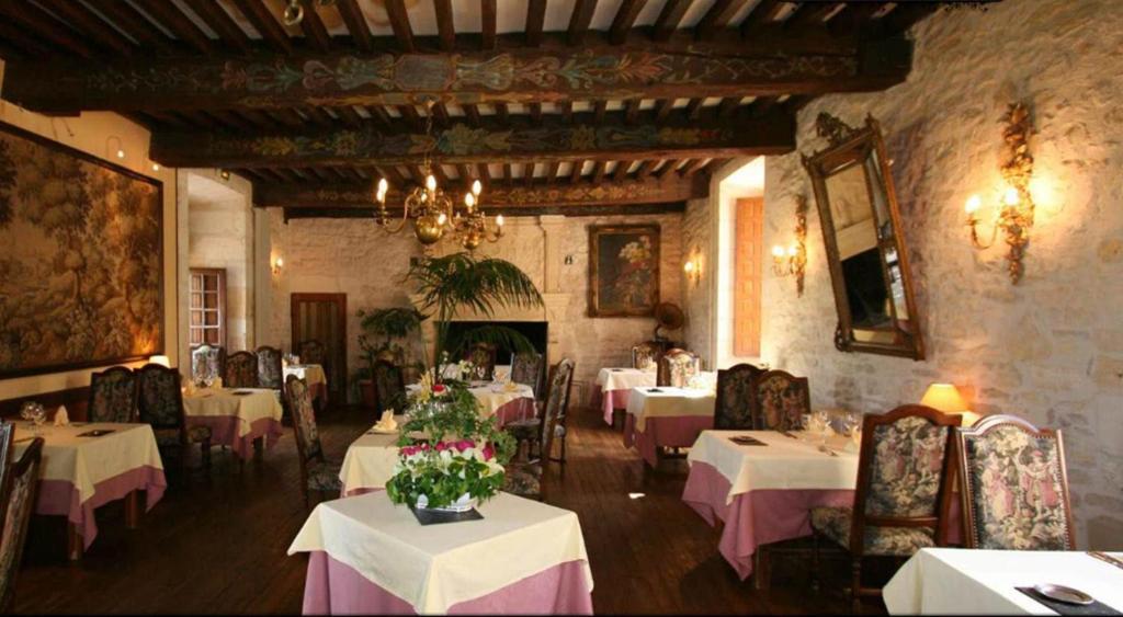 Condat-sur-Vezere Chateau La Fleunie - Hotel Et Restaurant מראה חיצוני תמונה